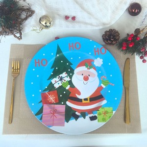 Assiettes en plastique à motif de sapin de Noël, assiettes décoratives rayées rouge et vert pour la table de fête de Noël - Product Image 2