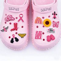 Nouveaux charms pour sabots 2026, ruban rose, sensibilisation au cancer du sein, décorations de chaussures, charms en PVC en gros