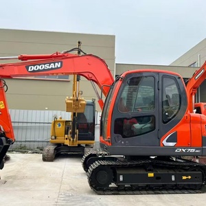 Excavatrice sur chenilles Doosan DX75 d'occasion à vendre – Également disponible : Doosan DX 60, 75, 80, 140, 150, 225, 300, 340 - Product Image 3
