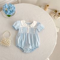 Barboteuse d'été 2026 pour nouveau-né, barboteuse bleu clair pour bébé fille, col Peter Pan, manches bouffantes en dentelle, tenue pour nourrisson, vêtements pour bébé