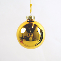 Ensemble de boules de Noël rondes en verre solide multicolores de haute qualité dans un coffret cadeau transparent pour la décoration de l'arbre de Noël, de la maison et des fêtes