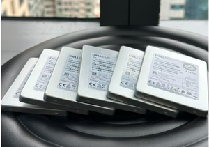 S4510 S4610 3.84TB 6Gb/s 2.5" Disque SSD pour centre de données, disque à semi-conducteurs - Product Image 4