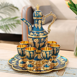 Juego de 8 Piezas de Vasos de Vino y Licor de Metal Estilo Europeo de Gran Capacidad (8 oz), Decoraciones de Boda Ecológicas de Alta Gama - Product Image 3