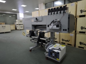 เครื่องพิมพ์ฉลากคริสตัลรุ่น Yinghe A2 พร้อมระบบพิมพ์สีขาว/สี/วานิชในตัว และเอฟเฟกต์ปักลาย 3 <span class=keywords><strong>มิติ</strong></span> - Product Image 5