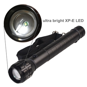 Linterna LED Recargable Ultra Brillante de Largo Alcance con Zoom de Aluminio, Resistente al Agua, con Brújula - Product Image 4