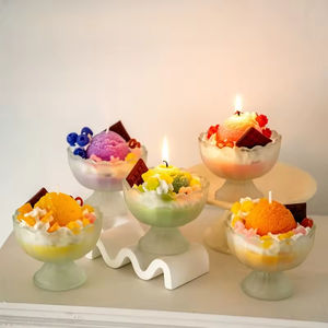 La fabrique de bougies vend en gros des bougies parfumées en cire de soja en forme de crème glacée aux fruits, idéales pour la Saint-Valentin et Diwali. - Product Image 1