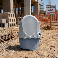 Unité d'urinoir mobile Toppla moderne en HDPE pour 4 personnes, toilettes portables 420L pour parcs, événements, chantiers de construction
