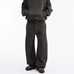 Abbigliamento <span class=keywords><strong>da</strong></span> strada stile Hip Hop <span class=keywords><strong>pantaloni</strong></span> <span class=keywords><strong>da</strong></span> <span class=keywords><strong>uomo</strong></span> in pile con Logo ricamato pesante <span class=keywords><strong>pantaloni</strong></span> <span class=keywords><strong>da</strong></span> Jogger <span class=keywords><strong>da</strong></span> <span class=keywords><strong>uomo</strong></span> in spugna francese - Product Image 1