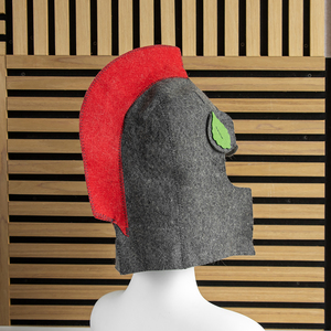 Entra a la sauna más caliente como un legionario romano con este casco de centurión de lana pura que hace retroceder el calor - Product Image 6