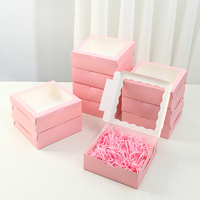 Boîte d'emballage de gâteau brownie rose haut de gamme de marque avec couvercle transparent, logo personnalisé, matériaux recyclés, boîtes de boulangerie en carton, vente en gros