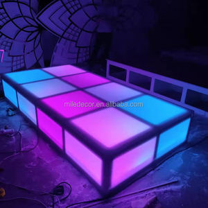 Scène de danse en verre pour événements de mariage en gros, scène de danse avec éclairage LED pour la décoration de mariage - Product Image 4