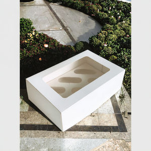 Cajas Blancas Desechables para Cupcakes con Ventana en Relieve, Laminación Mate, Recubrimiento UV, Impresión Personalizada con Lámina Dorada Brillante para Uso Alimentario - Product Image 3