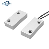 Interrupteur à lames de contact magnétique en alliage de zinc 24V avec fil monté en surface carré plat avec inviolabilité en option pour alarme antivol de porte en métal