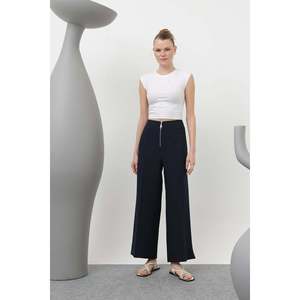 Pantalon pour femme Puane bleu marine avec détails zippés, style élégant pour femme de bureau, coupe confortable, pantalon décontracté polyvalent - Product Image 2