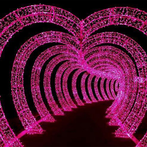 Luci LED Decorative Personalizzate a Forma di Cuore per Parchi, Strade e Piazze, Illuminazione Paesaggistica a Tema Amore per Esterni - Product Image 4