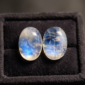 Piedra Lunar Arcoíris de la Mejor Calidad, Corte Ovalado Personalizado, Efecto Fuego Azul, Certificación CMA, para Joyería - Product Image 2