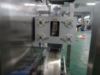 Machine d'emballage automatique de sauce en sachet plastique de forme spéciale à ligne unique pour mayonnaise et beurre de cacahuète, directement de l'usine