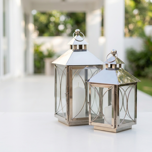 Faroles de Vela Hechos a Mano de Acero Inoxidable con Forma de Cabaña para Decoración del Hogar y Patio - Product Image 2