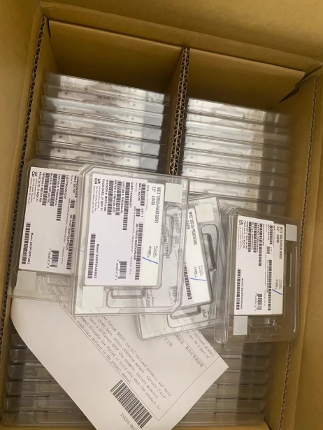 Intel P5530 3.84TB U.2 NVMe PCIe 4.0 X4 Enterprise SSD High Endurance Internal Solid State Drive