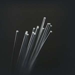 Fabricant de tubes radiopécanes en <span class=keywords><strong>PEEK</strong></span> |   Dispositifs neurovasculaires |   Tolérance étroite - Product Image 3