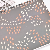 Livres interactifs d'intelligence personnalisés à imprimer à la demande pour filles, livre d'autocollants réutilisables, sortie unique