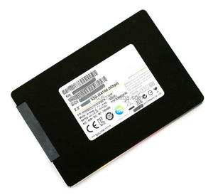 Solutions de stockage SSD pour centre de données évolutives haute capacité PM893 MZ7L37T6HBLA-00A07 7,68 To 6 Gb/s V4 TLC 2,5'' 7 mm 1.3DWPD - Product Image 1