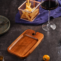 Großhandel New Style Natural Acacia Wood Serviert ablett Snack Serviert eller Charc uterie Board Food Platter Weinglas Loch Party