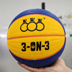 Ballon <span class=keywords><strong>de</strong></span> basketball professionnel 8 panneaux en PU laminé, conception personnalisée OEM, production en volume pour la distribution en gros aux marques - Product Image 1