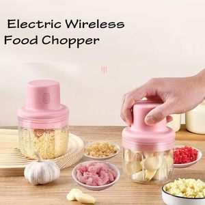 <span class=keywords><strong>Mini</strong></span> <span class=keywords><strong>hachoir</strong></span> alimentaire rechargeable par USB, lames en acier inoxydable, <span class=keywords><strong>hachoir</strong></span> à légumes électrique portable, <span class=keywords><strong>hachoir</strong></span> à viande sans fil, outil multifonction - Product Image 2