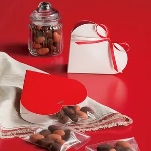 Boîte d'emballage de biscuits et de bijoux en forme de coeur Boîte d'emballage de cadeau de la Saint-Valentin Boîte de papier de bonbons de mariage