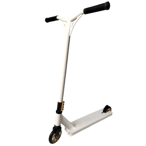 Trottinette freestyle pro pour adultes, de haute qualité, avec poignée en aluminium et poignée en TPR, pour figures extrêmes - Product Image 1