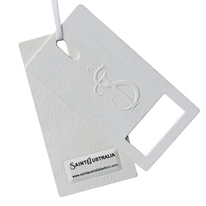 Logotipo de alta calidad, personalización rápida, alfileres de seguridad de lujo, textura hueca en relieve, etiquetas colgantes de papel impresas gruesas reciclables - Product Image 1