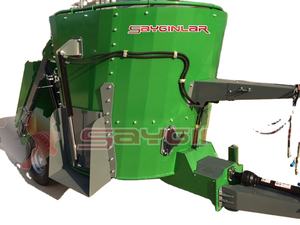 Mezcladora de Alimentos Arrastrada de Alta Calidad de 4m, Accionada por Toma de Fuerza del Tractor con Caja de Cambios, Puerta de Descarga Hidráulica de Carga Trasera, Alta Productividad - Product Image 3