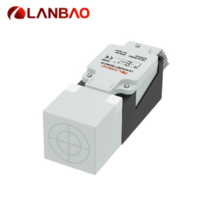 Capteur de proximité à sortie analogique 0-10V 0-20mA 4-20mA, détection 10mm ou 15mm en option - Product Image 1