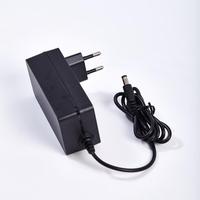 Adaptateur secteur 12V5A 60W AC-DC avec prise EU pour caméras CCTV |   Certifié CE//FCC |   PC |   Systèmes d'alimentation électrique stable pour la sécurité