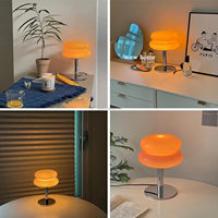 Lampe de table esthétique en forme de champignon orange, abat-jour en verre, à intensité variable, soufflée à la main, style moderne du milieu du siècle, lumière d'ambiance chaleureuse