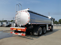 Camion-citerne à carburant diesel QTD Delong 6X2, capacité 18,7 m³, pour rinçage de puits, 25 tonnes de masse totale, conduite à gauche, pour champ pétrolier
