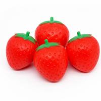 Jouet anti-stress tendance 2026 en forme de fraise géante, à récupération lente, vente en gros