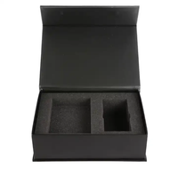Boîte en carton magnétique de luxe personnalisée pour l'emballage de vêtements avec revêtement UV, matériaux recyclés, gaufrage, grand emballage cadeau