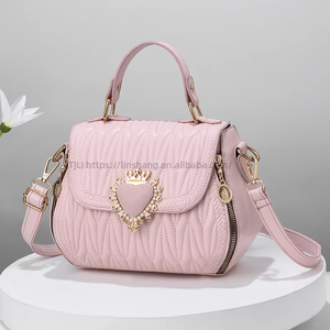 Newest Wholesale Fashion Trends Ladies Shoulder Bags Good Quality Luxury Women's <b>Handbags</b> - Product Image 3