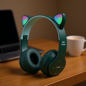 Audífonos Myrva con Orejas de Gato P47, Inalámbricos, Bluetooth 5.0, Luz RGB, Cancelación de Ruido, Sonido Estéreo, Carga Tipo C - Product Image 2