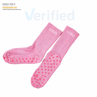 Chaussettes de yoga et de Pilates en jacquard tricoté respirant pour femmes, fabriquées par un fabricant OEM, antidérapantes et absorbant la transpiration