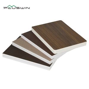 Panneaux en mousse <span class=keywords><strong>PVC</strong></span> <span class=keywords><strong>de</strong></span> qualité supérieure, directement <span class=keywords><strong>de</strong></span> l'usine, avec divers motifs <span class=keywords><strong>de</strong></span> lamination, feuilles décoratives <span class=keywords><strong>de</strong></span> haute qualité pour les murs et les meubles - Product Image 6