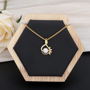 Colgante JXX Chapado en Oro de 24k, Colgante de Cobre con Geometría de Circonio, Colgante de Perla para Mujer, Regalo de Joyería - Product Image 2