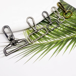 Fibbie Scorrevoli Tri-glide Regolabili in Metallo Impermeabili da 13-50mm per Borse, Borsette e Capi d'Abbigliamento, con Perno a Rullo Piccolo Quadrato - Vendita all'Ingrosso - Product Image 4