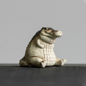 Mini Crocodile Resin Statue Animal Shape Home Decoration Artistic Craft Ornament - Product Image 1
