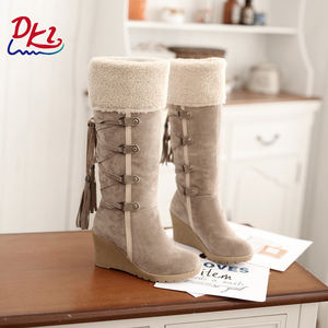 รองเท้าบูทหิมะผู้หญิงให้ความอบอุ่นในฤดูหนาวรองเท้าบูทหิมะแบบยาวเพิ่มความสูงได้ - Product Image 2