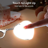 Lampe LED rechargeable personnalisée en forme de cœur avec capteur tactile, lampe de sac à main portable, mini lampe de poche porte-clés, veilleuse décorative, cadeau pour filles