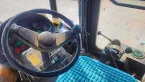 รถดันดินตีนตะขาบ 220 แรงม้า 18,000 กิโลกรัม มินิโดเซอร์ เครื่องยนต์ เกียร์ ปั๊ม ลูกปืน ความสามารถในการดันดิน 4 เมตร - Product Image 3