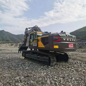 Presque nouvelle pelle hydraulique à usage intensif Volvo EC360 en excellent état, vente en gros - Product Image 1